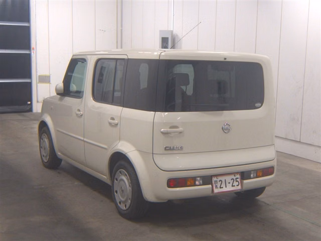 NISSAN CUBE