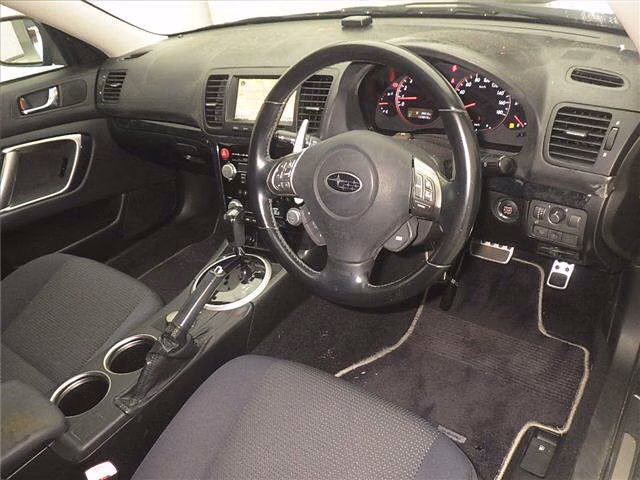 SUBARU LEGACY