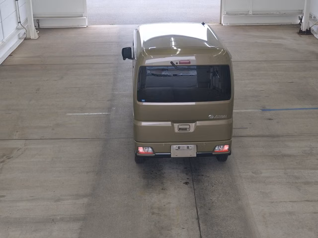 DAIHATSU ATRAI