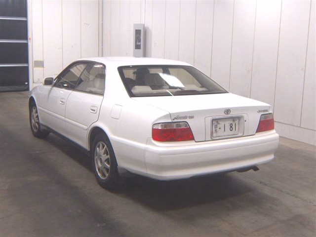TOYOTA CHASER