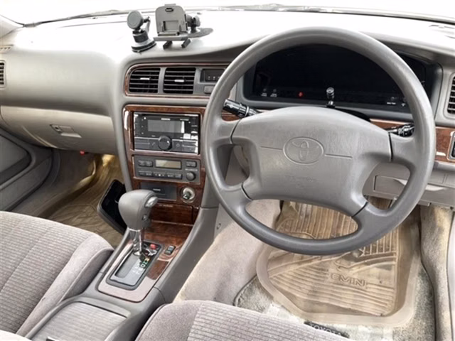 TOYOTA CHASER