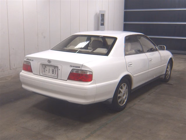 TOYOTA CHASER