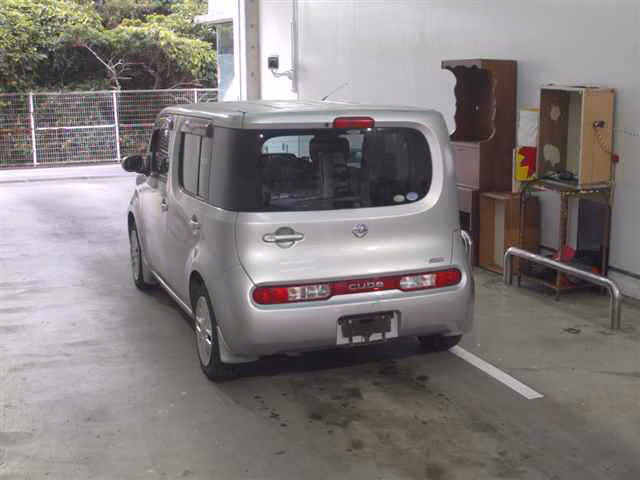 NISSAN CUBE