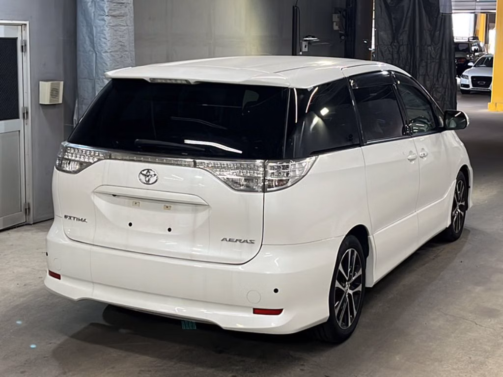 TOYOTA ESTIMA