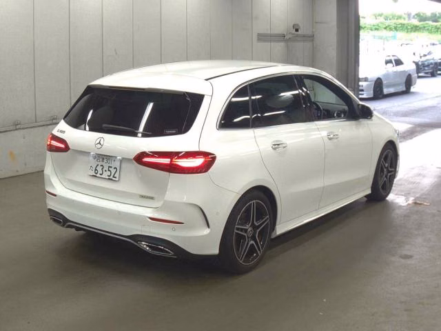 MERCEDES-BENZ B-CLASS