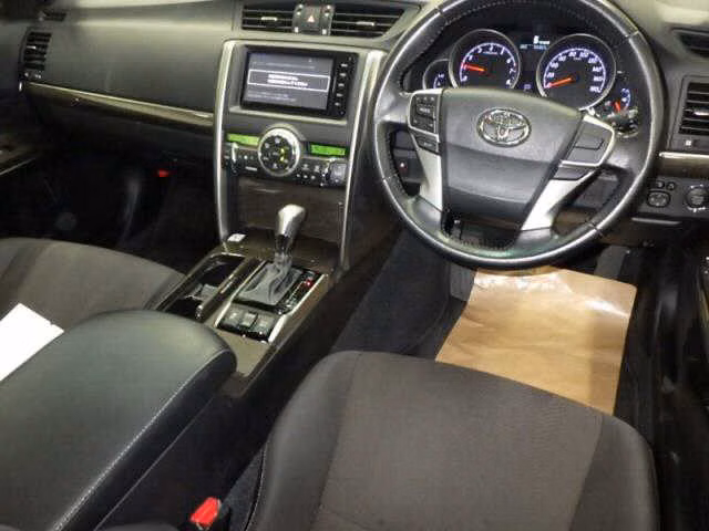 TOYOTA MARK X