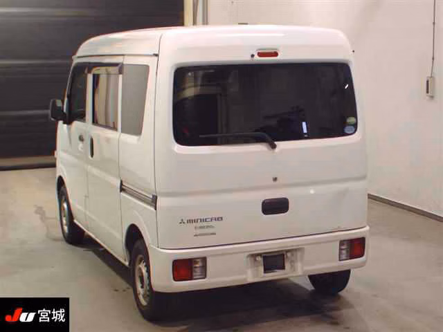 MITSUBISHI MINICAB