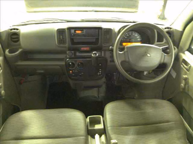 MITSUBISHI MINICAB