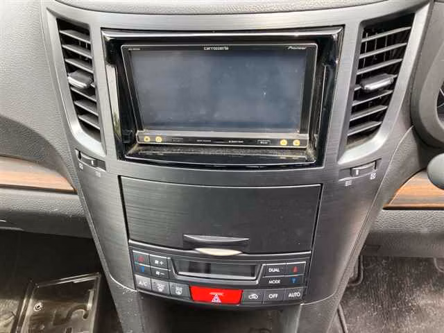 SUBARU OUTBACK