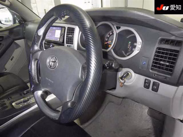 TOYOTA HILUX SURF