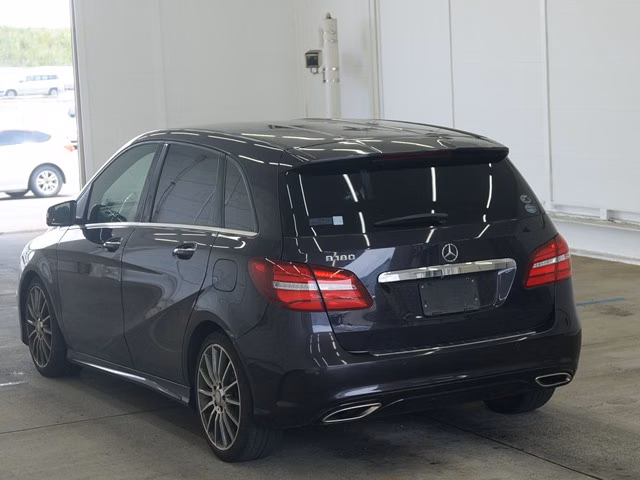 MERCEDES-BENZ B-CLASS
