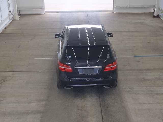MERCEDES-BENZ B-CLASS