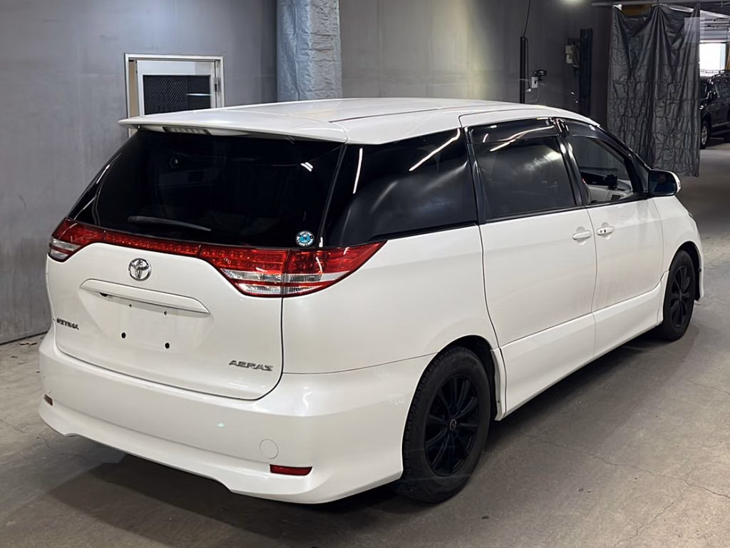 TOYOTA ESTIMA