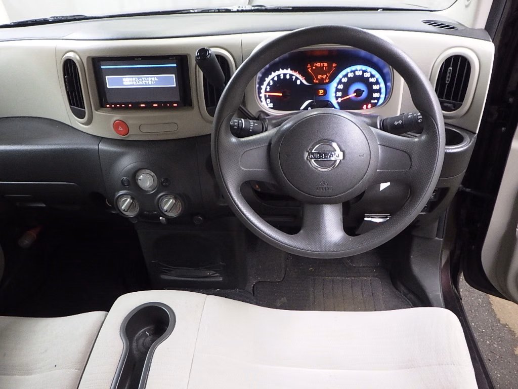NISSAN CUBE