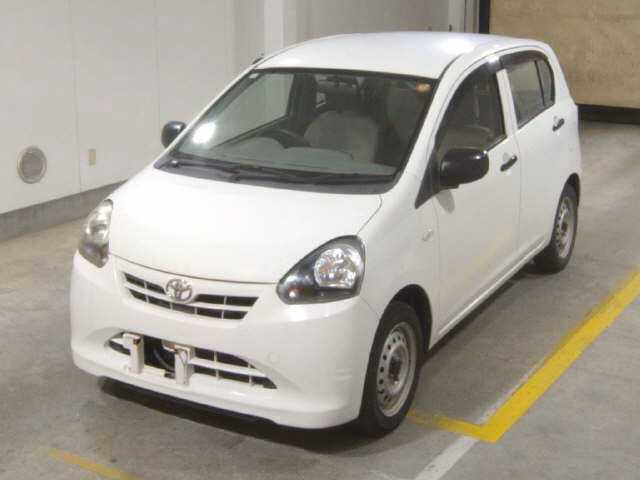 TOYOTA PIXIS EPOCH