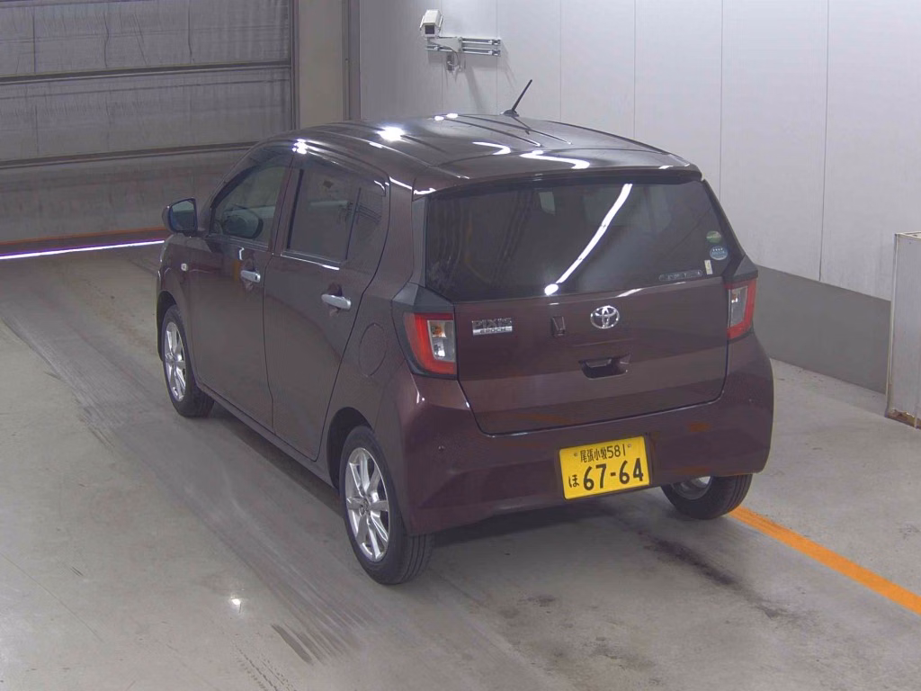 TOYOTA PIXIS EPOCH