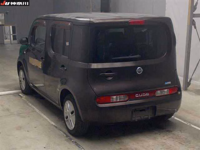 NISSAN CUBE