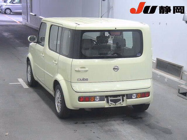 NISSAN CUBE