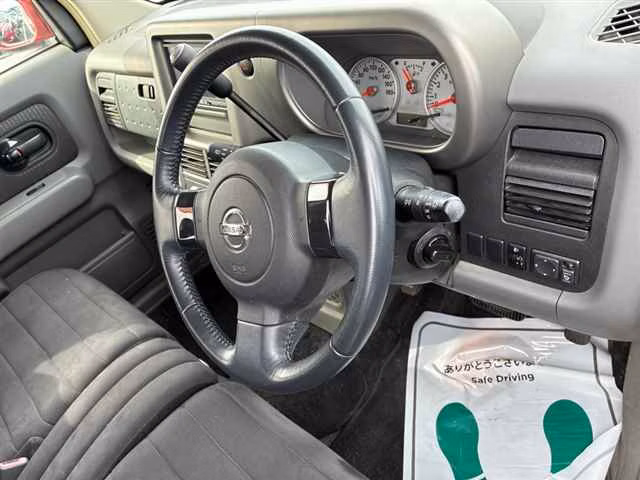 NISSAN CUBE