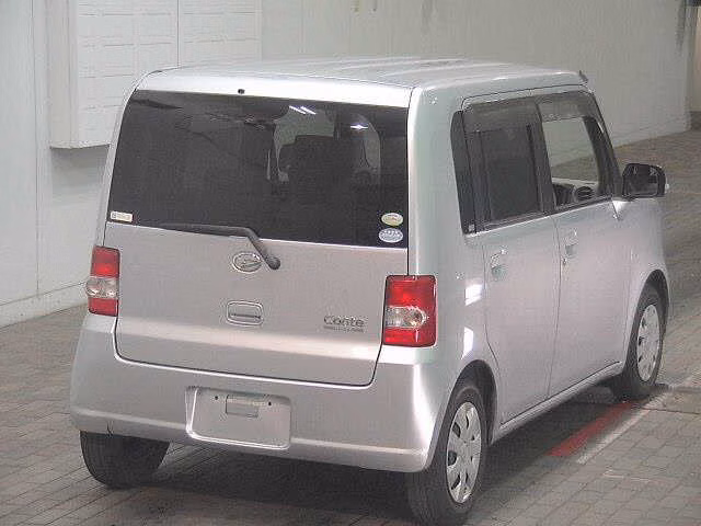 DAIHATSU MOVE CONTE