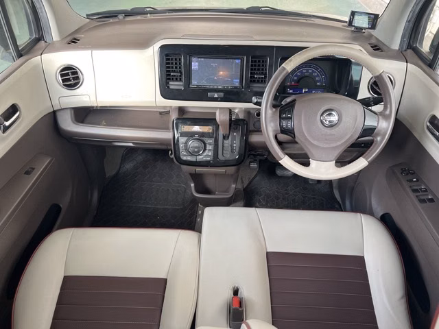 NISSAN MOCO