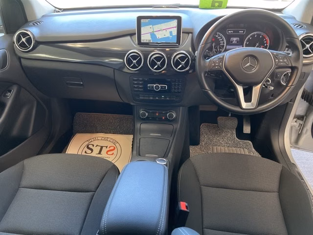 MERCEDES-BENZ B-CLASS