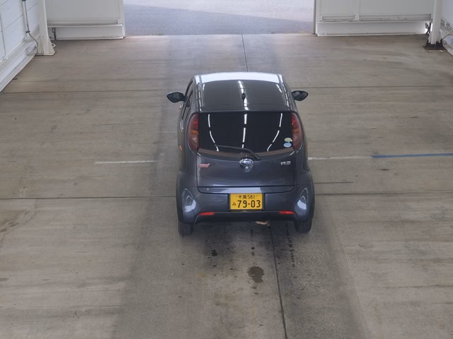 SUBARU R2