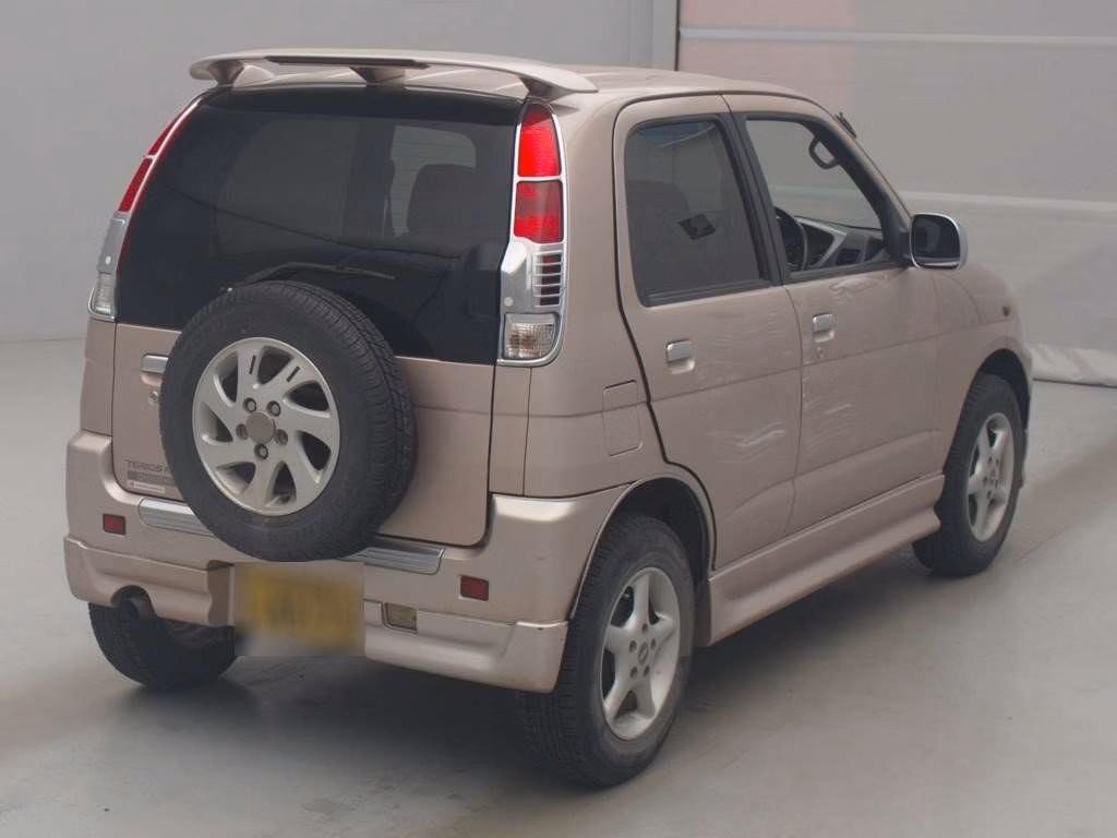 DAIHATSU TERIOS KID