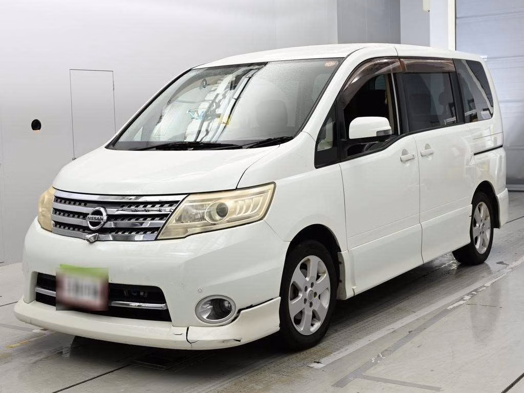 NISSAN SERENA