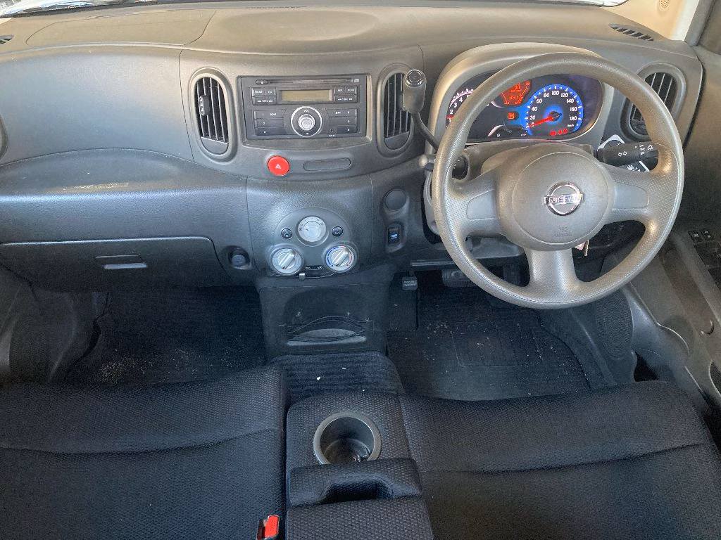 NISSAN CUBE