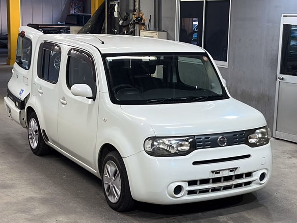 NISSAN CUBE