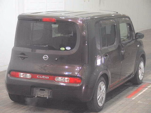 NISSAN CUBE