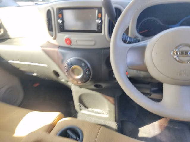 NISSAN CUBE