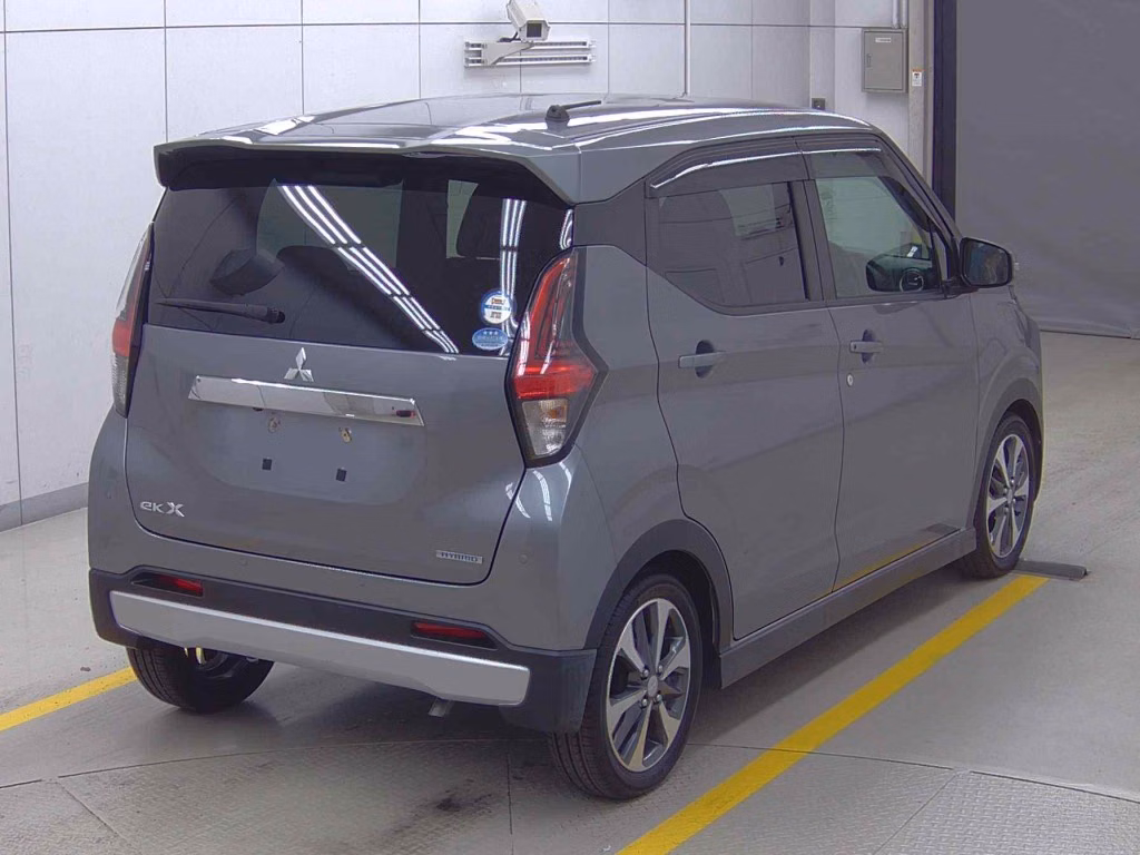 MITSUBISHI EK X
