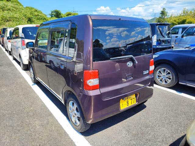 DAIHATSU MOVE CONTE
