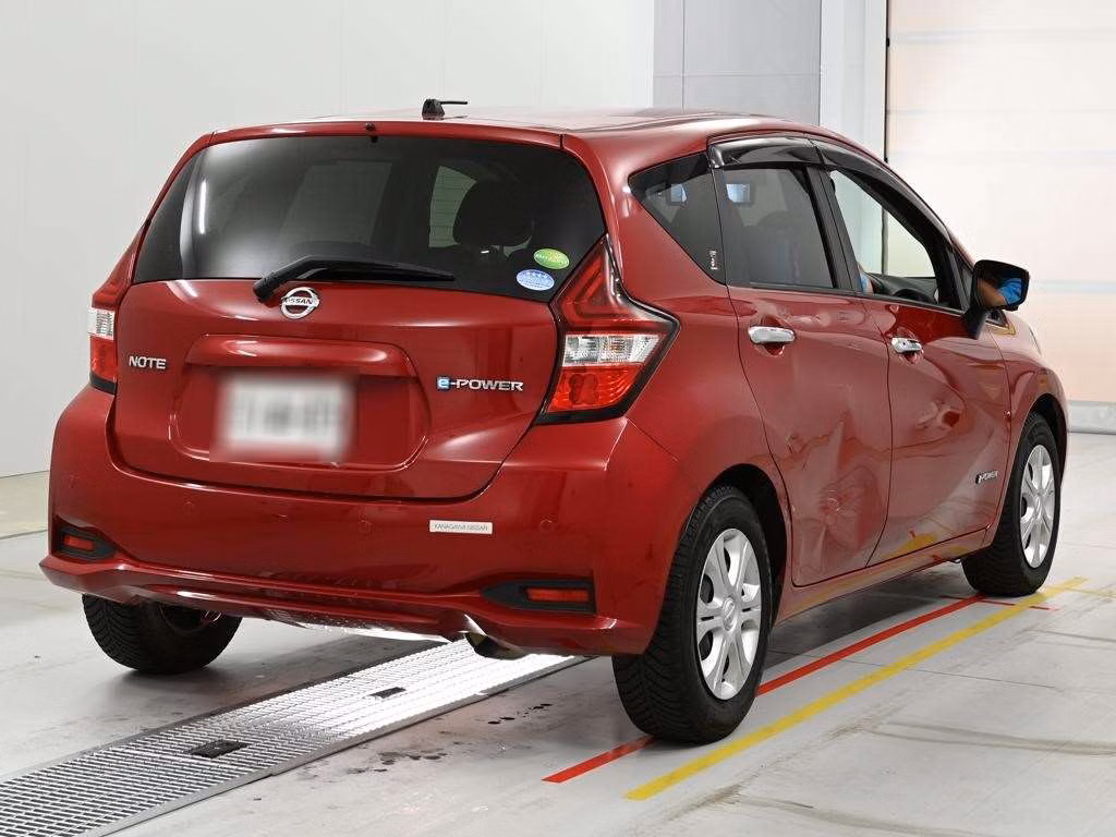 NISSAN NOTE