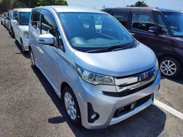 MITSUBISHI EK CUSTOM