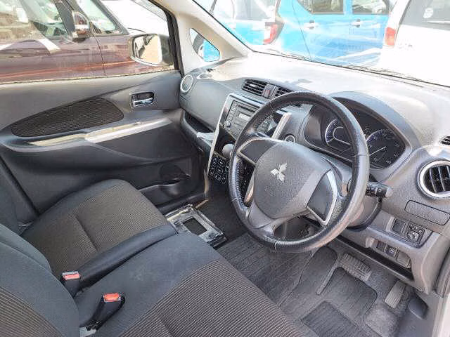 MITSUBISHI EK CUSTOM