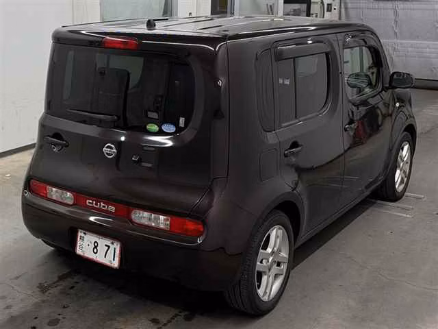 NISSAN CUBE
