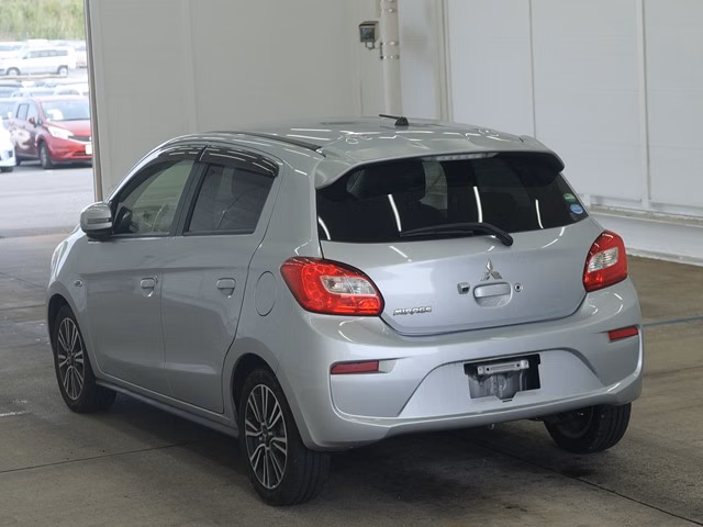 MITSUBISHI MIRAGE
