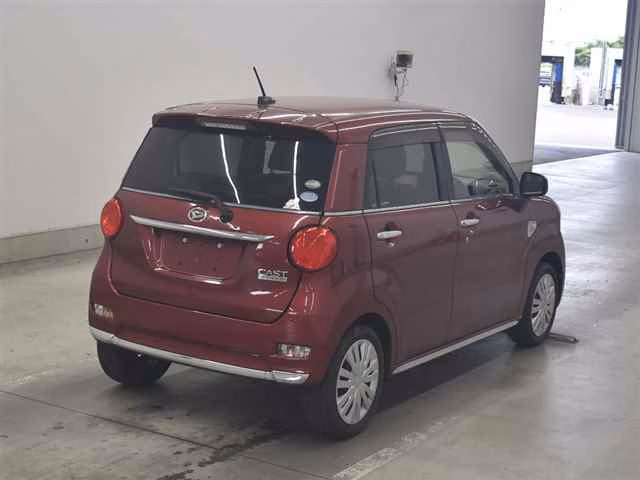 DAIHATSU CAST