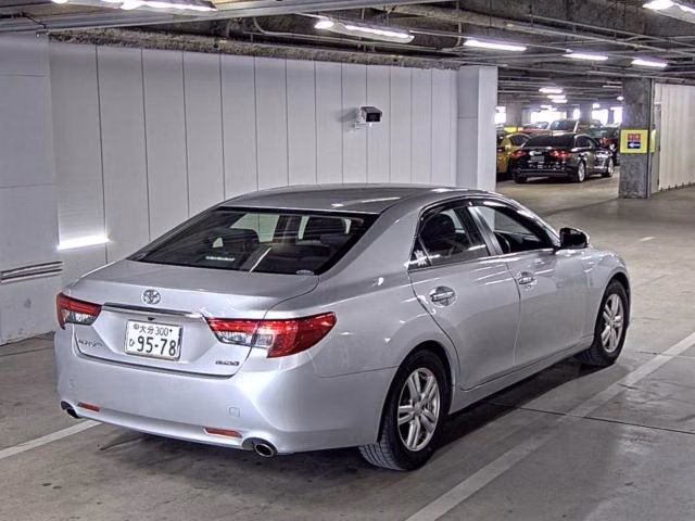 TOYOTA MARK X