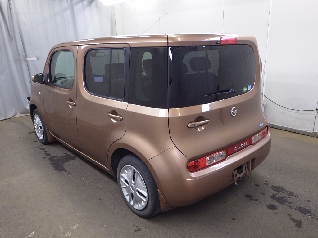 NISSAN CUBE