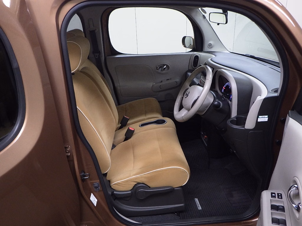 NISSAN CUBE