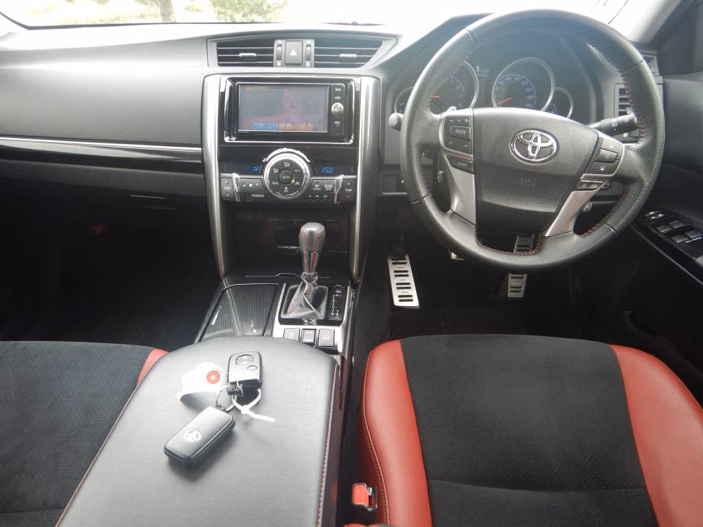 TOYOTA MARK X