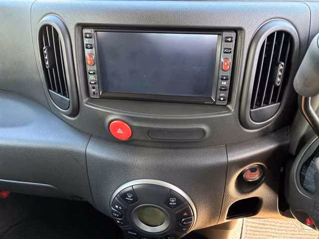 NISSAN CUBE