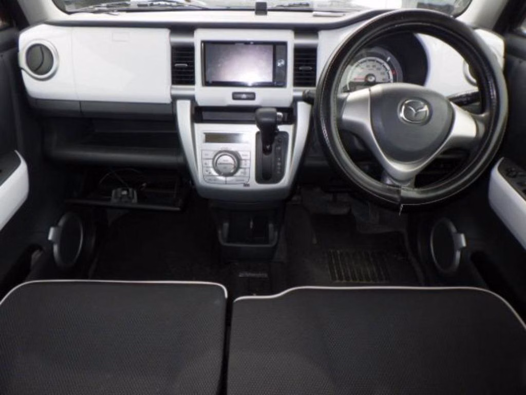 MAZDA FLAIR CROSSOVER