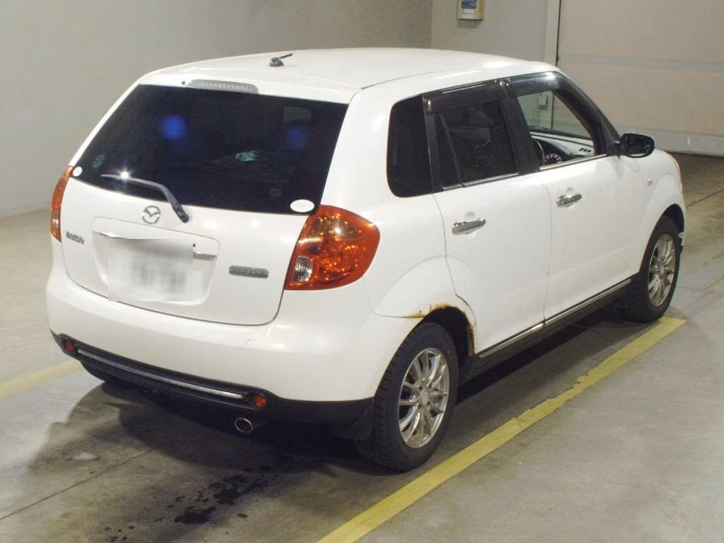 MAZDA VERISA