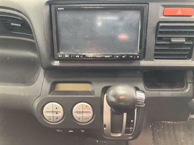 HONDA LIFE