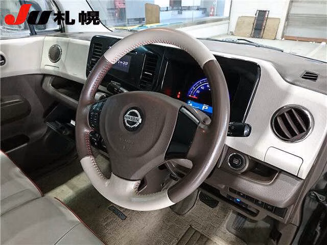 NISSAN MOCO
